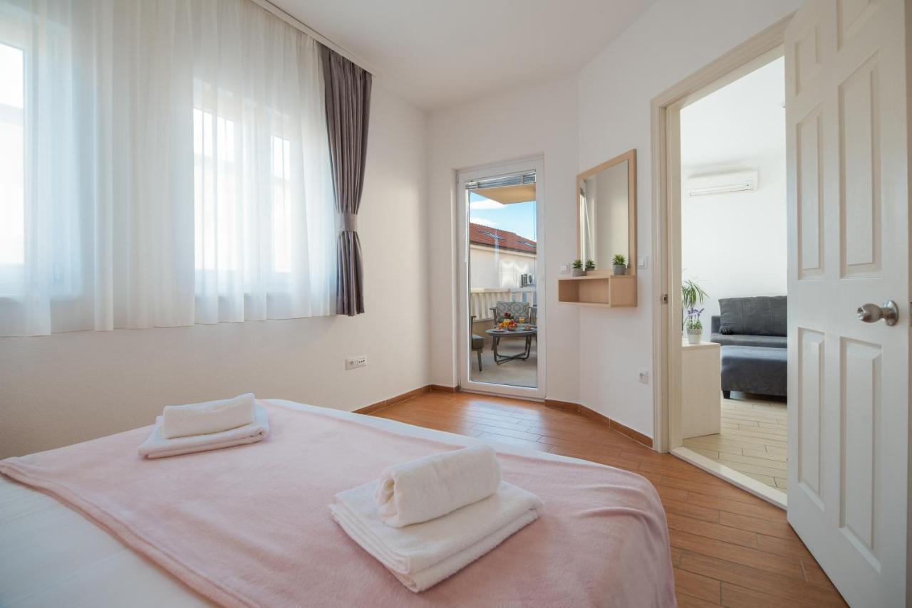 Villa Lelas Makarska Exterior photo